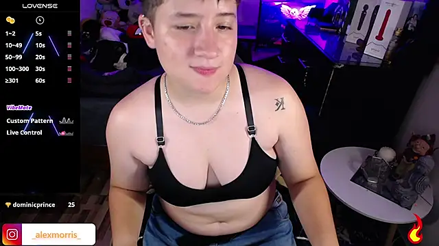 XXX chat uživo modela _AlexMorris