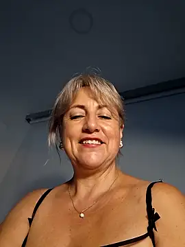 Czat XXX na żywo – almaluna7