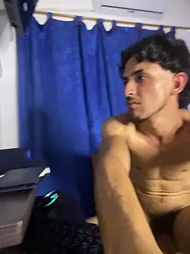 Kriss_Edwards' Live XXX Chat