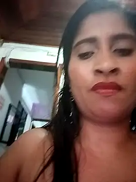 CarolinaNavas33 – Live XXX-chat