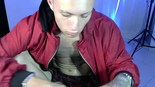 Monkey_xx's Live XXX Chat