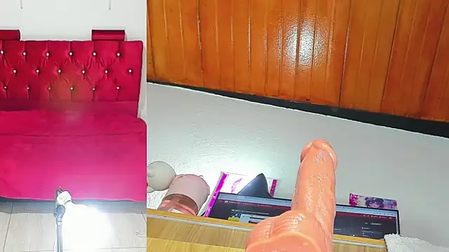 nikky_rosse's Webcam Show