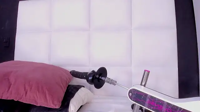 Scarlett_Sk Adlı Modelin Canlı XXX Sohbeti