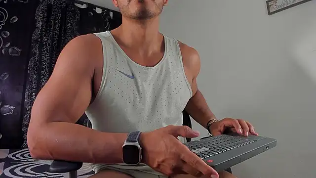 magnusclark's Live XXX Chat