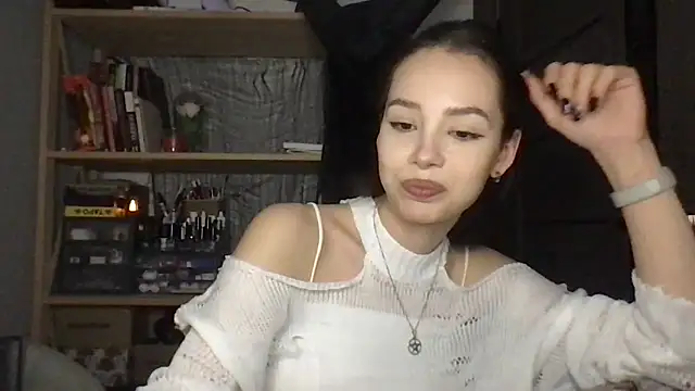 Yuna5343's Live XXX Chat