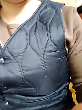 HanniZii's Webcam Show