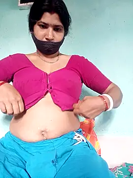 Monisha9876 webcam show