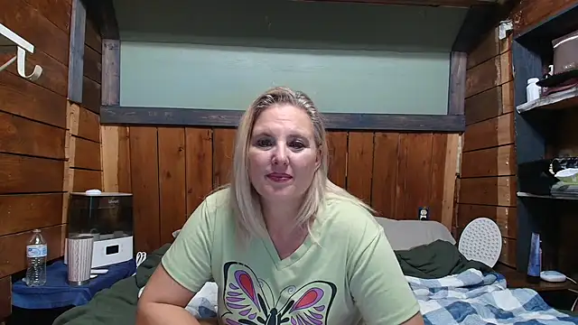 lisaxlovexxx's Live XXX Chat