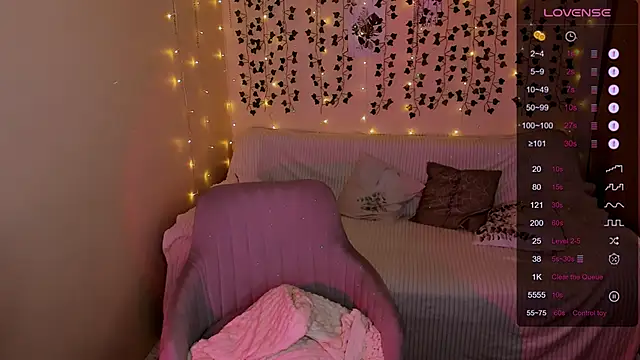 AnyaTaylor_ Live XXX-Chat