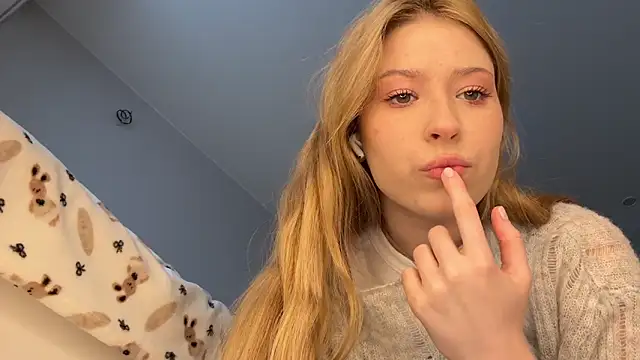 XXX chat uživo modela Monikacutie