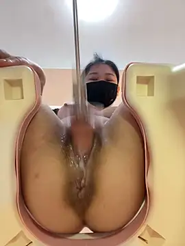 Nicole77-baby's Live XXX Chat