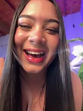 LunaRose5 Webcamshow