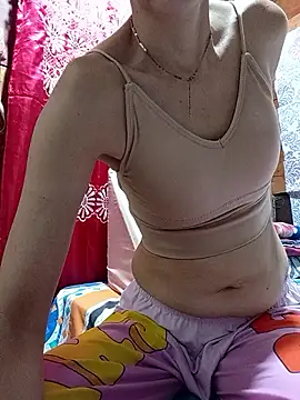 NanitaFun Adlı Modelin Canlı XXX Sohbeti