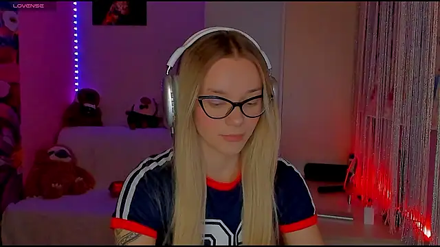 LilKittyX Chat XXX live