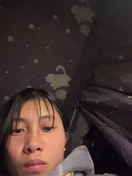 XXX chat uživo modela LyLyX09