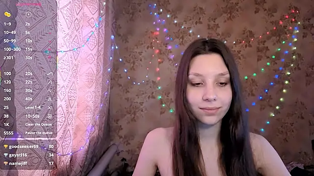 XXX chat uživo modela QutieDaSweet