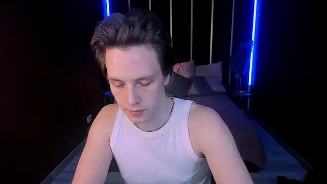 LeoMooree's Live XXX Chat