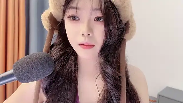 XXX chat uživo modela smalldaisy