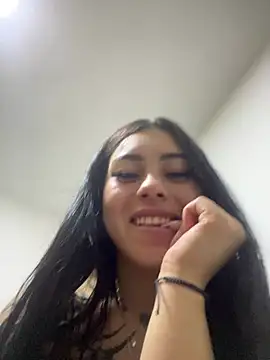 Chat XXX en directo de emily_24x