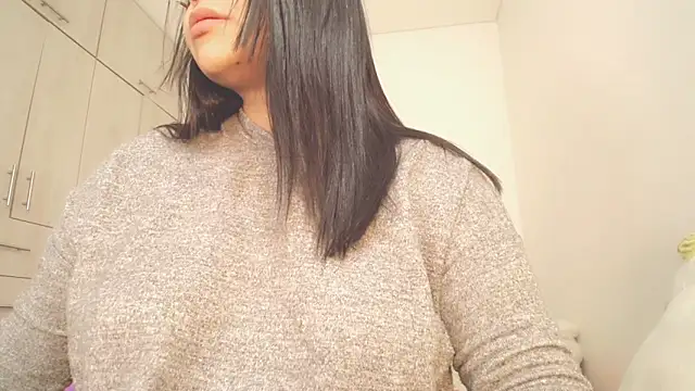 Youlittlepervertt_ Chat XXX in diretta