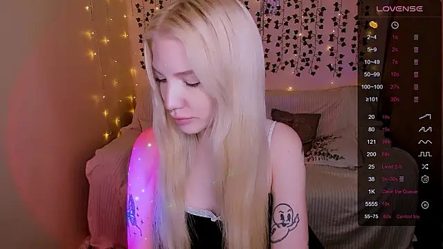AnyaTaylor_'s Webcam Show