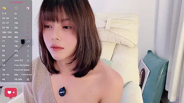 peachy_kiss' Live XXX Chat