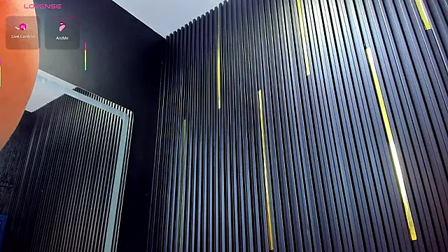 دردشة LolyYunno الجنسية المباشرة