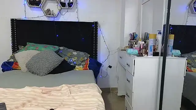 charlotte_077 Live XXX-Chat