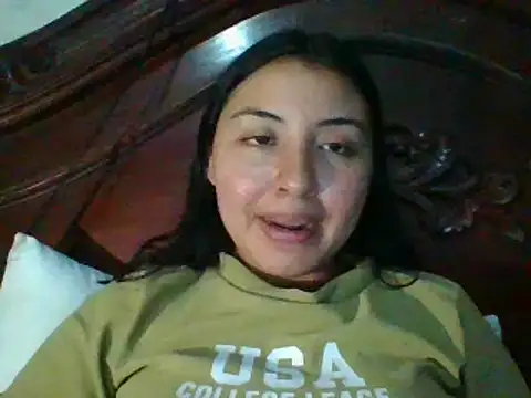 Chat XXX Live _Romilly_