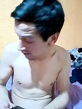 MoonBlueSex: διαδικτυακό σόου στην κάμερα