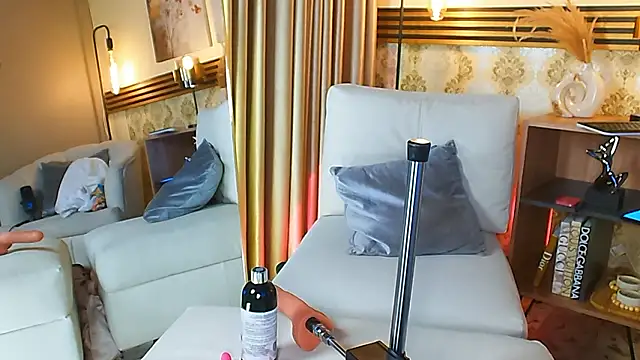 Madissononee Adlı Modelin Canlı XXX Sohbeti