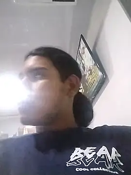 thrlux's Webcam Show