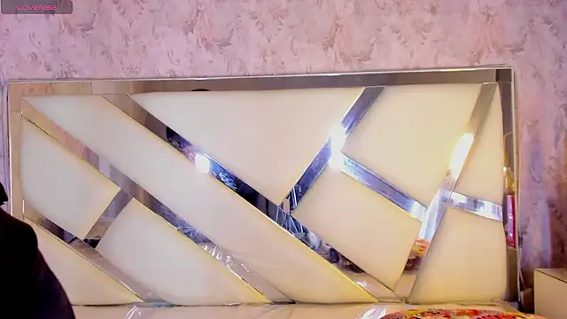 Benny_and_Mark Live XXX-Chat