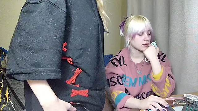 Dirty_kiss69 Show in webcam