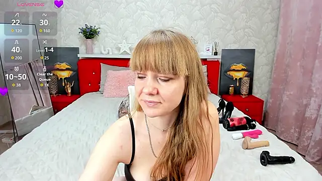 دردشة KattyPeachX الجنسية المباشرة