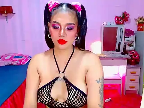 Nastykinkycutedoll's Webcam Show
