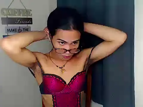 bellalot Adlı Modelin Canlı XXX Sohbeti