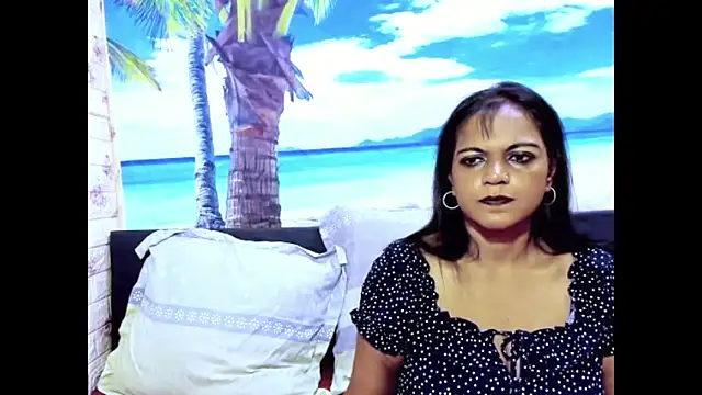 indianswtbella – Naživo XXX chat