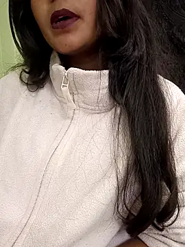 دردشة Beautiful_Eye الجنسية المباشرة