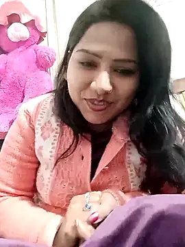 urvashi01224 Show Webcam