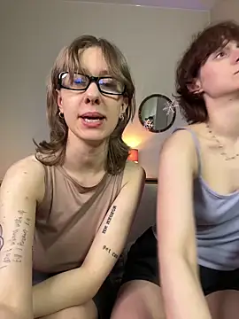 Chat XXX ao vivo de Jitoon_Exe