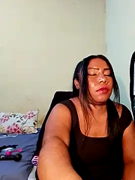 rosmery-navarro's Live XXX Chat