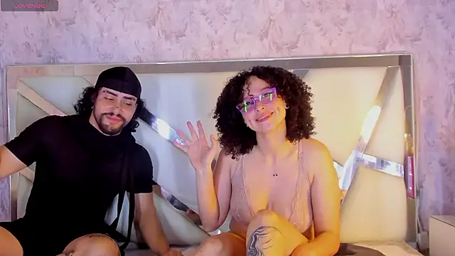 دردشة Benny_and_Mark الجنسية المباشرة