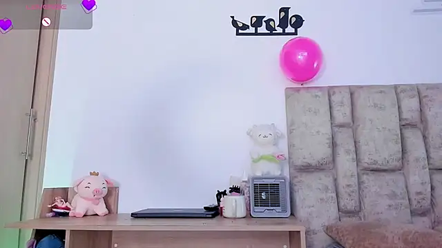 دردشة Zaray_star الجنسية المباشرة