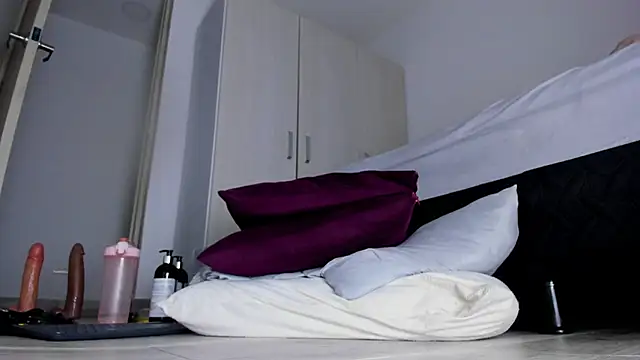 Skarleth69's Live XXX Chat