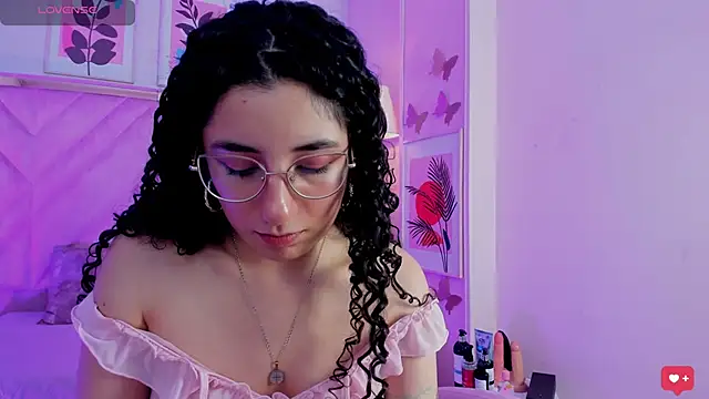 DemiJones_ Chat XXX in diretta