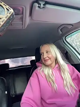 Онлайн чат XXX MerlinDave