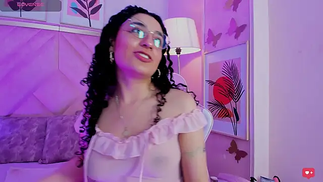 XXX chat uživo modela DemiJones_