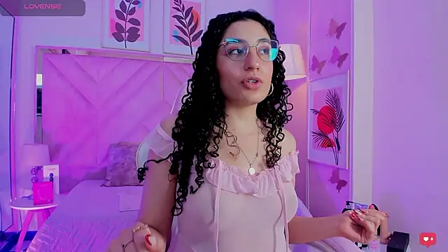 Czat XXX na żywo – DemiJones_