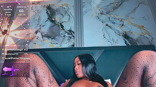 SofiaCopper's Live XXX Chat